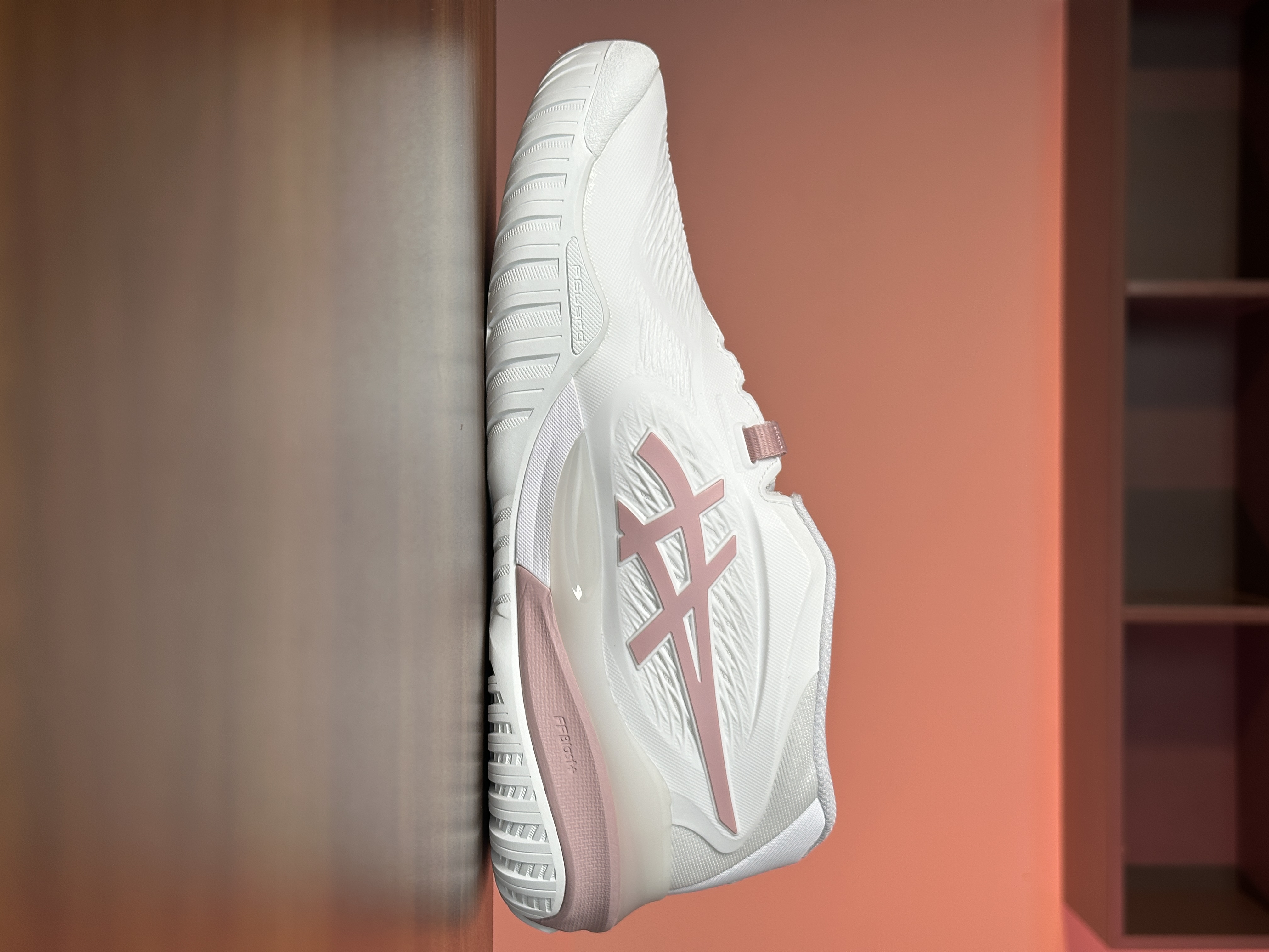 Giày Tennis/Pickleball Asics Gel Resolution X Chính Hãng - Trắng Hồng - Nhẹ - Giảm Chấn Vượt Trội - Siêu Bền